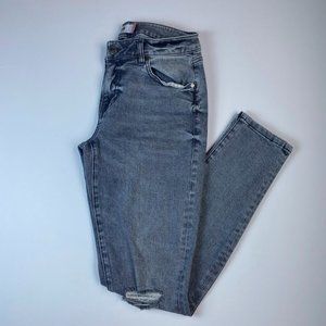Cabi, gray distressed High Skinny jeans, size 4/27